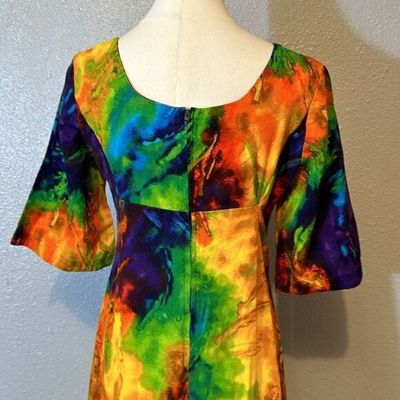 Vintage U-i Maikai Hawaiian cotton dress. No size tag. - Picture 5 of 12